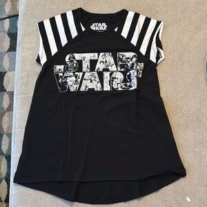 NWOT Star Wars T-shirt Girls Size M (7/8)